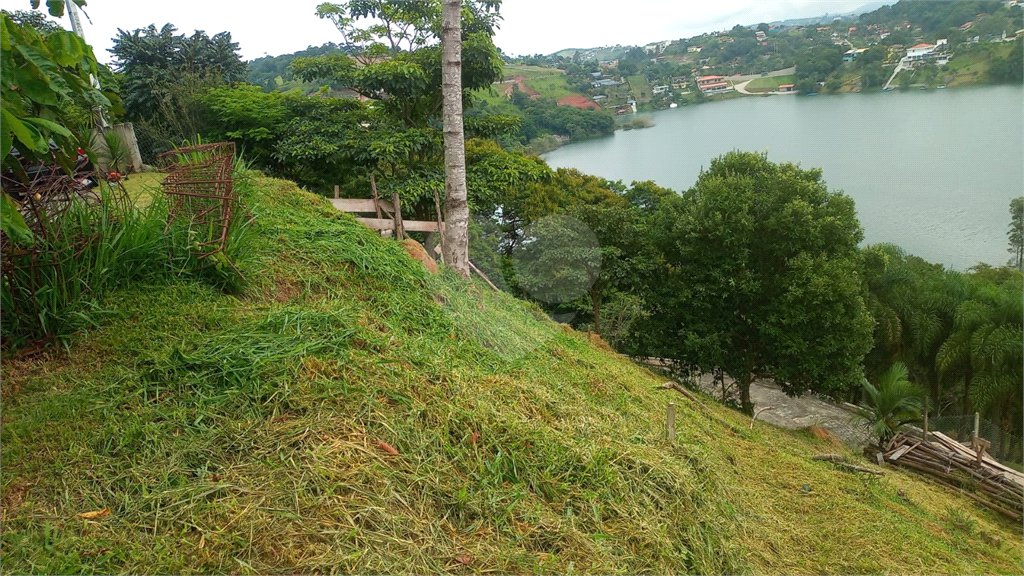 Terreno à venda no condomínio Portal do Igaratá, Igaratá - SP
