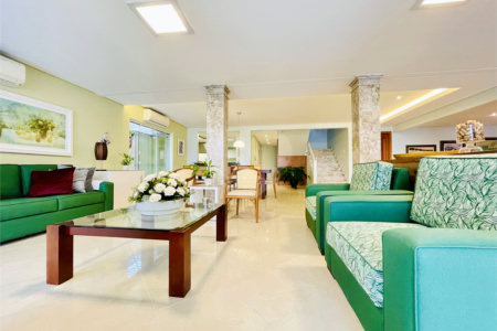 Casa à venda com 5 suítes no Centro, Porto Belo, SC