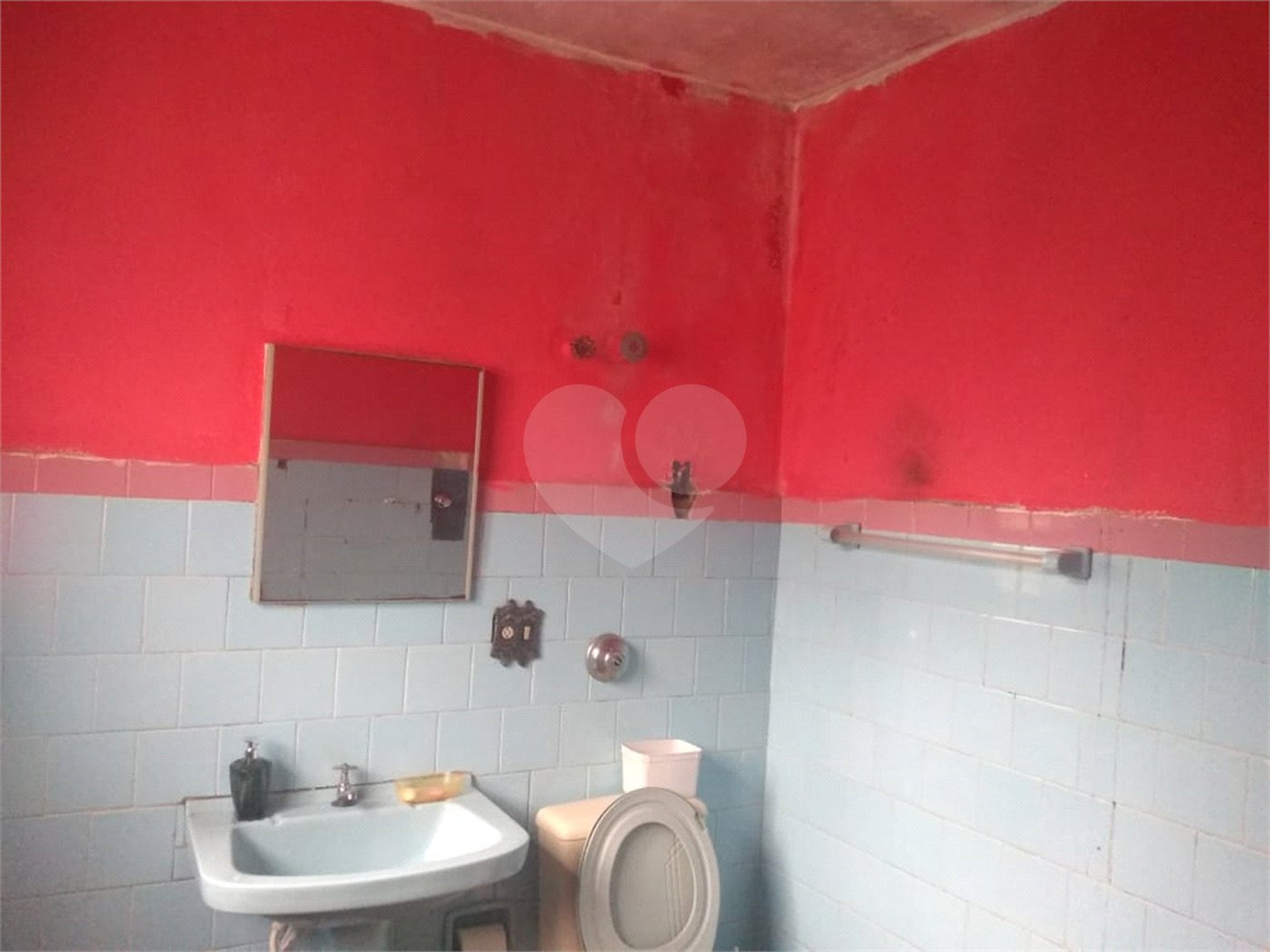Casa à venda com 3 quartos em Santa Teresinha, São Paulo, SP