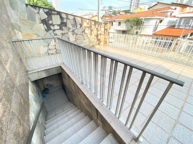 Sobrado à venda com 3 quartos, sendo 1 suíte,  em Jardim França, São Paulo, SP