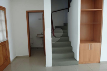 Casa à venda ou para alugar com 4 quartos, sendo 2 suítes, no condomínio Vila Hípica, São Paulo - SP