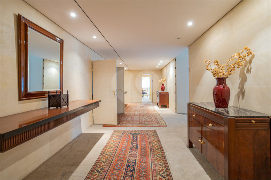Apartamento à venda com 4 suítes em Jardim Europa, São Paulo, SP