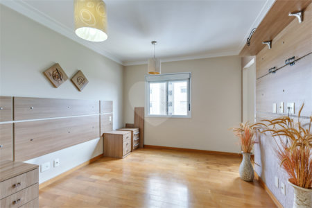 Apartamento à venda com 2 suítes em Jurubatuba, São Paulo, SP