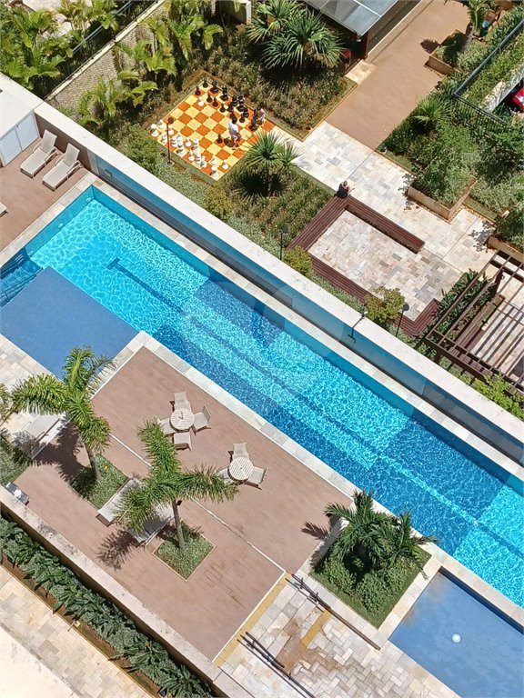 Apartamento à venda com 4 quartos, sendo 2 suítes,  em Jardim Flor da Montanha, Guarulhos, SP