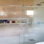 Casa à venda com 5 quartos, sendo 3 suítes, no condomínio Residencial Vale das Laranjeiras, Indaiatuba - SP