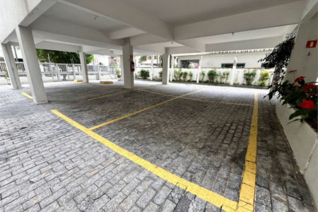 Apartamento Residencial à venda, Enseada, Guarujá - AP0481.