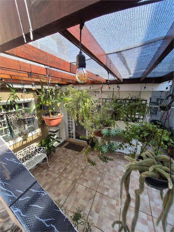 Casa à venda com 3 quartos, sendo 1 suíte,  em Vila Industrial, São Paulo, SP