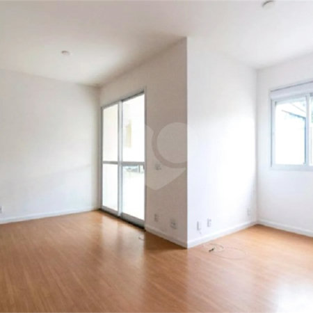 Apartamento à venda com 2 quartos em Cambuci, São Paulo, SP