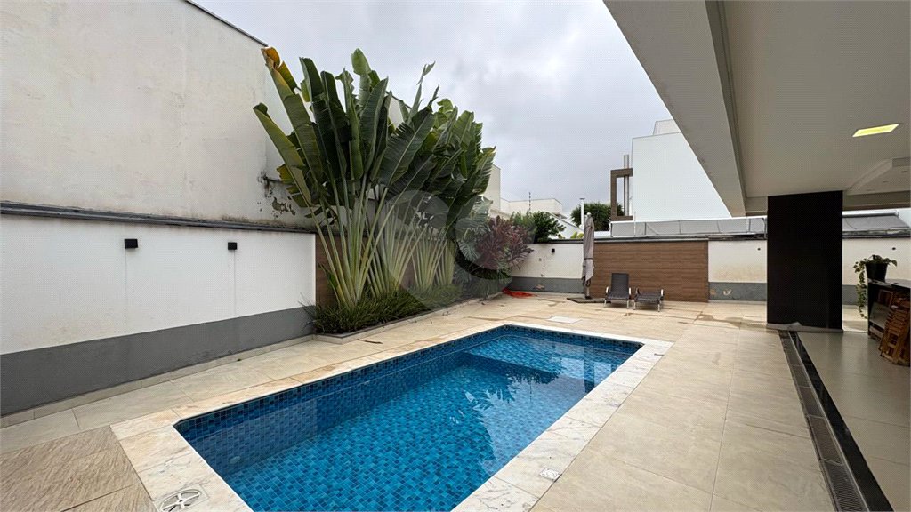 Casa à venda com 3 suítes no condomínio Residencial Villa do Bosque, Sorocaba - SP