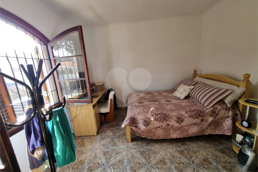 Sobrado à venda com 3 quartos em Tremembé, São Paulo, SP