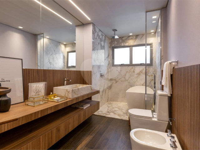 Apartamento à venda com 4 suítes em Paraíso, São Paulo, SP