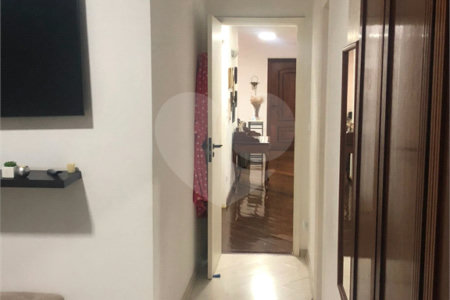 Apartamento à venda com 3 quartos, sendo 1 suíte, em Saúde, São Paulo, SP