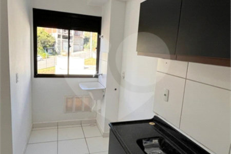 Apartamento à venda com 2 quartos em Lageado, Cotia, SP