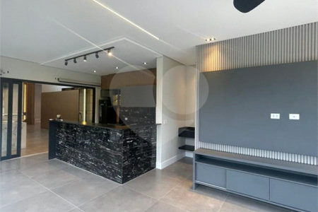 Casa à venda com 3 suítes no condomínio Residencial Granville, Atibaia - SP