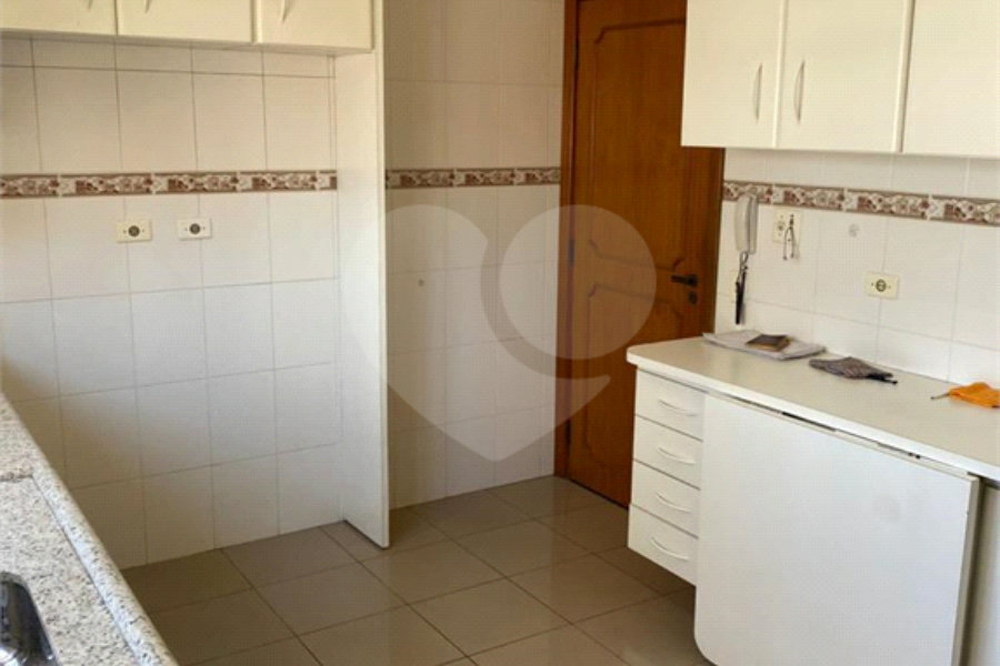 Apartamento à venda com 3 quartos, sendo 1 suíte, em Vila Clementino, São Paulo, SP