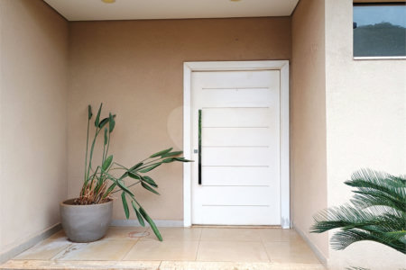 Sobrado à venda com 4 quartos, sendo 1 suíte, em Reserva San Gabriel, Ribeirão Preto, SP