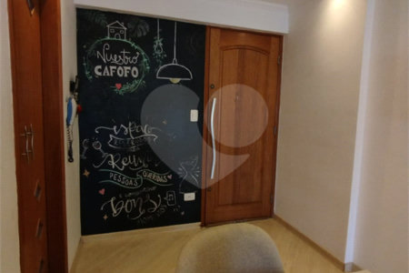 Apartamento à venda com 3 quartos, sendo 1 suíte,  em Boa Vista, São Caetano do Sul, SP