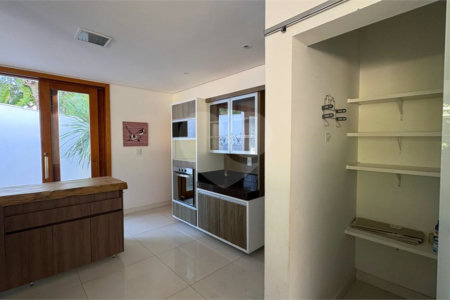 Casa à venda com 3 suítes no condomínio Vivendas do Lago, Sorocaba - SP