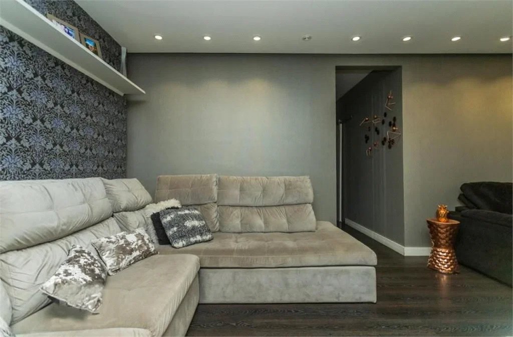 Apartamento à venda com 3 quartos, sendo 1 suíte, em Vila Anastácio, São Paulo, SP