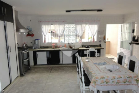 Sobrado à venda com 3 quartos, sendo 1 suíte, em Água Fria, São Paulo, SP