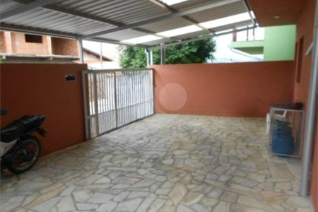 Casa à venda com 4 quartos em Capela, Vinhedo, SP