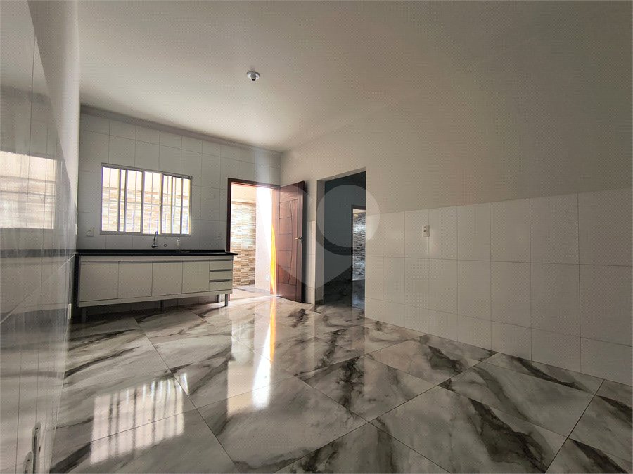 Casa Térrea para alugar com 2 quartos, sendo 1 suíte, em Jardim Residencial Veneza, Indaiatuba, SP