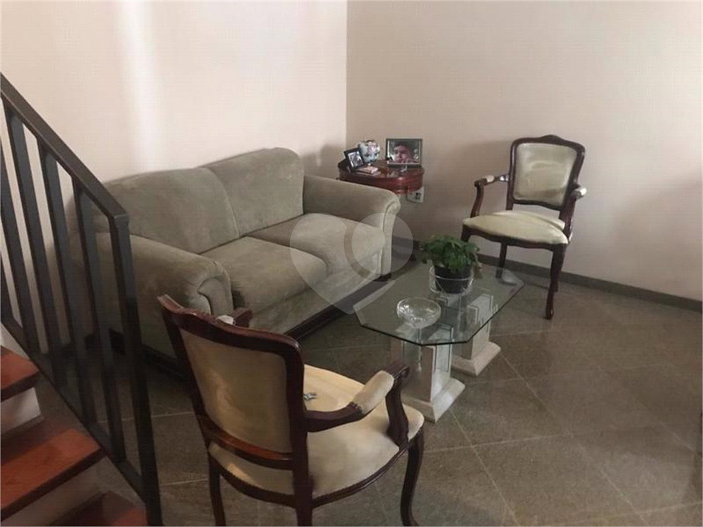 Casa à venda com 3 quartos, sendo 1 suíte, no condomínio Morada de Itapuã, São Paulo - SP