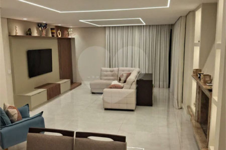 Apartamento à venda com 3 suítes em Santana, São Paulo, SP