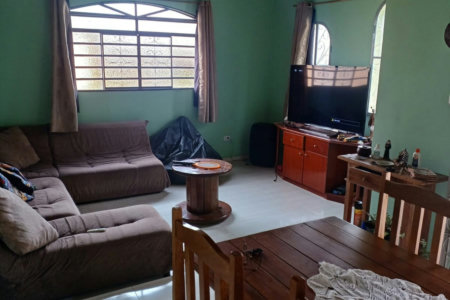 Casa à venda com 3 quartos, sendo 1 suíte, no condomínio Cafezal VI, Itupeva - SP