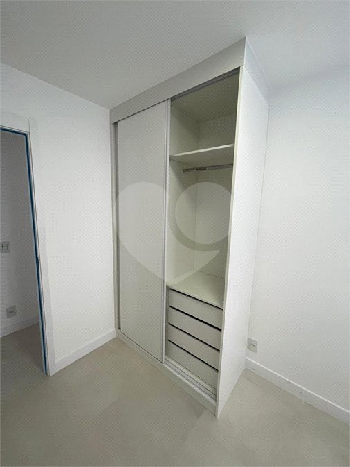 Apartamento à venda com 3 quartos, sendo 1 suíte, em Maracanã, Rio de Janeiro, RJ