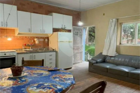 Loja à venda ou para alugar com 9 quartos, sendo 5 suítes, em Pinheiros, São Paulo, SP
