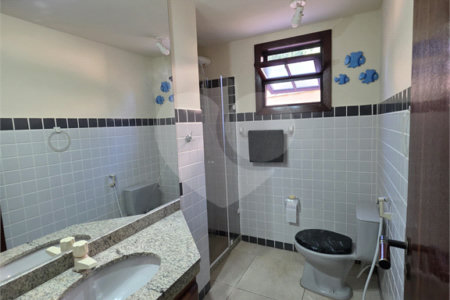 Casa à venda com 4 quartos, sendo 2 suítes, em Geribá, Armação dos Búzios, RJ