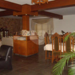 Casa à venda ou para alugar com 4 quartos, sendo 2 suítes,  no Centro, Vinhedo, SP