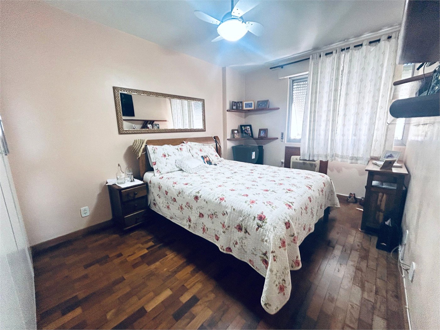 Apartamento à venda com 4 quartos, sendo 1 suíte, em Tijuca, Rio de Janeiro, RJ