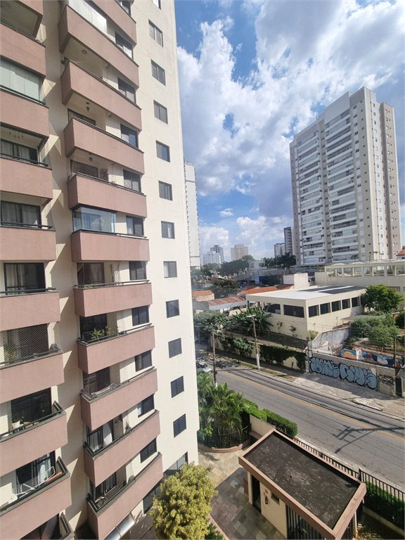 Apartamento à venda com 3 quartos, sendo 1 suíte, em Santana, São Paulo, SP