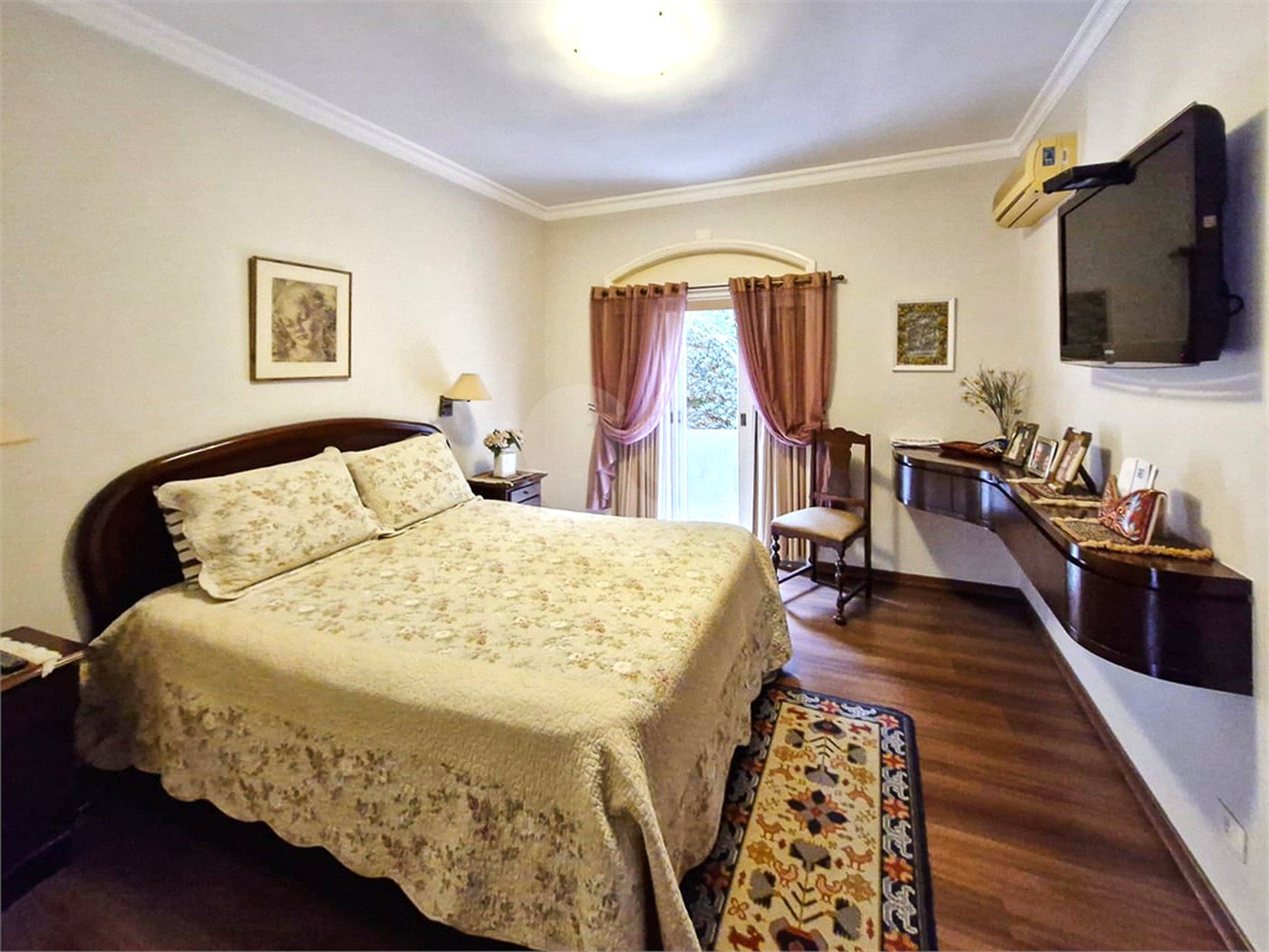 Casa à venda ou para alugar com 4 suítes em Alto da Boa Vista, São Paulo, SP