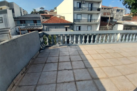 Casa à venda com 4 quartos, sendo 2 suítes, em Vila Gustavo, São Paulo, SP