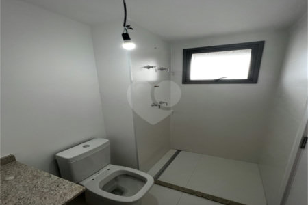 Apartamento à venda com 2 suítes em Campo Belo, São Paulo, SP