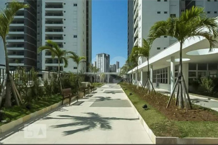 Apartamento à venda ou para alugar com 3 quartos, sendo 1 suíte,  em Parque Reboucas, São Paulo, SP