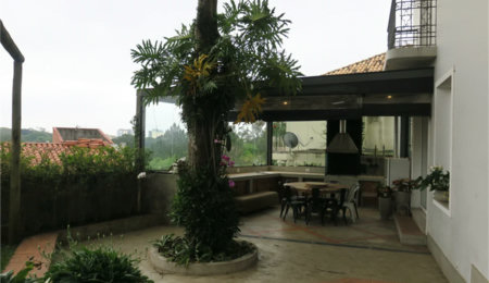 Sobrado à venda com 5 quartos, sendo 4 suítes,  em Jardim Panorama, São Paulo, SP