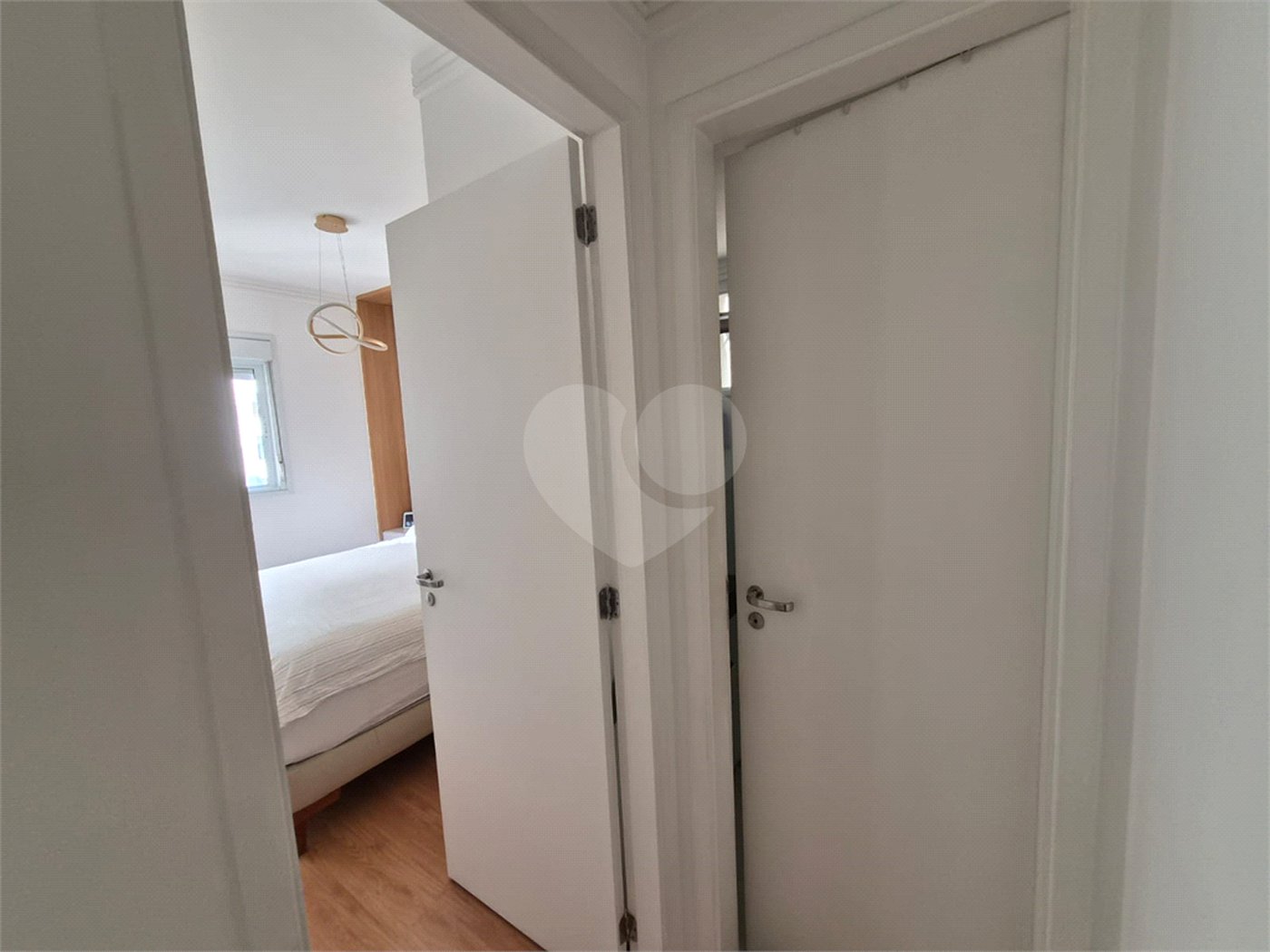 Apartamento à venda com 2 quartos, sendo 1 suíte, em Pinheiros, São Paulo, SP