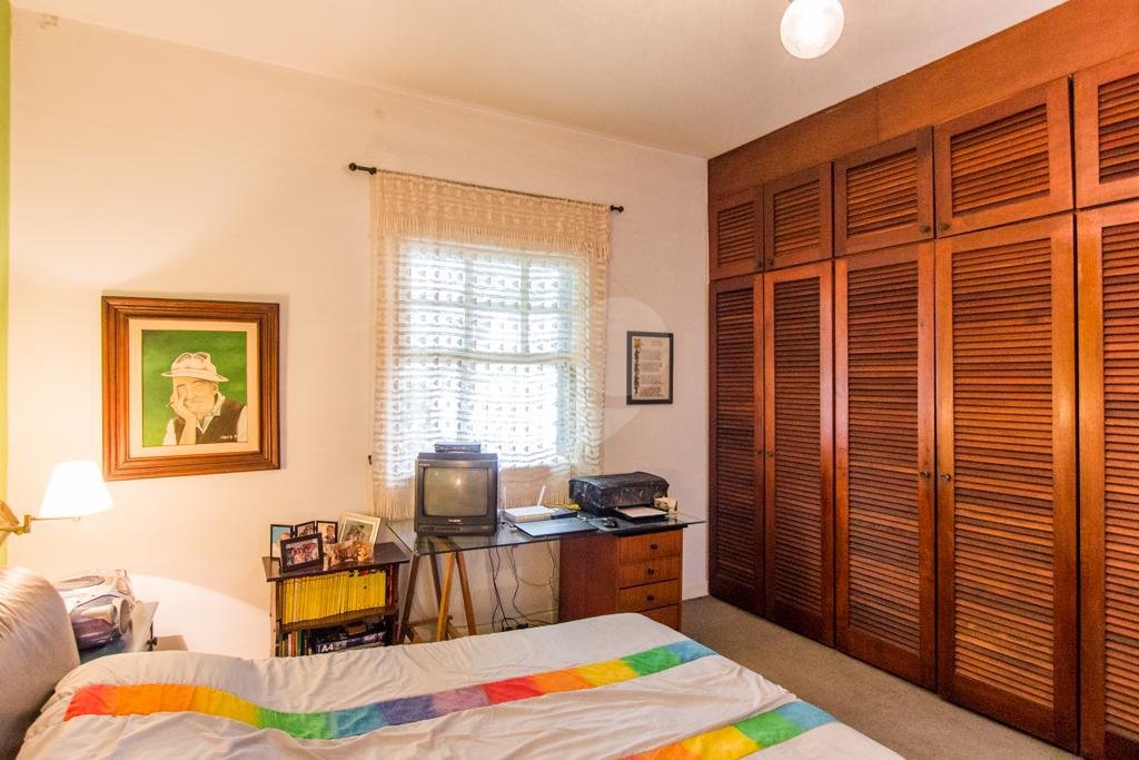 Sobrado à venda com 3 quartos, sendo 1 suíte, em Brooklin, São Paulo, SP