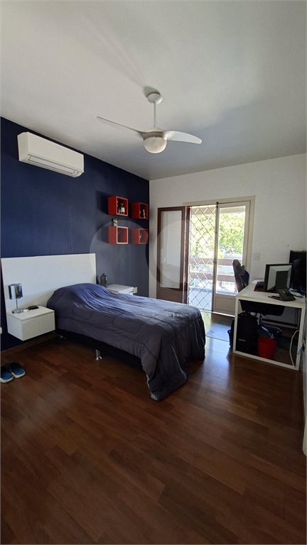 Casa à venda com 5 quartos, sendo 4 suítes, em Butantã, São Paulo, SP
