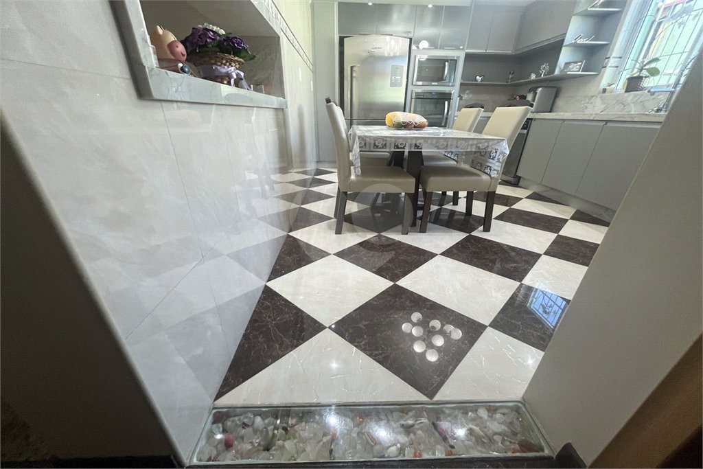 Sobrado à venda com 3 quartos em Vila Gustavo, São Paulo, SP