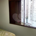 Sobrado à venda com 3 quartos, sendo 1 suíte,  em Jardim das Vertentes, São Paulo, SP