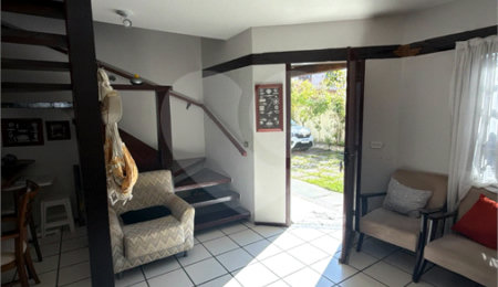 Casa em condomínio à venda com 2 quartos em Peró, Cabo Frio, RJ