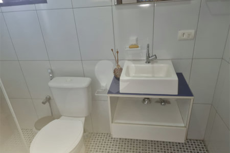 Sobrado à venda ou para alugar com 3 quartos, sendo 2 suítes,  em Ferreira, São Paulo, SP