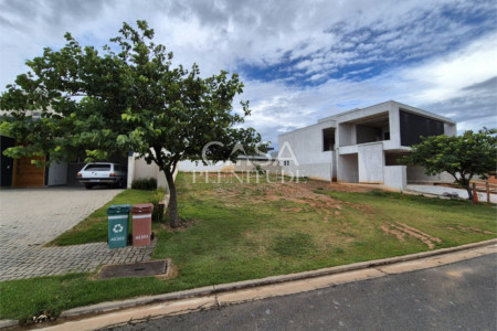 Terreno em condomínio à venda em Alphaville Nova Esplanada 3, Votorantim, SP
