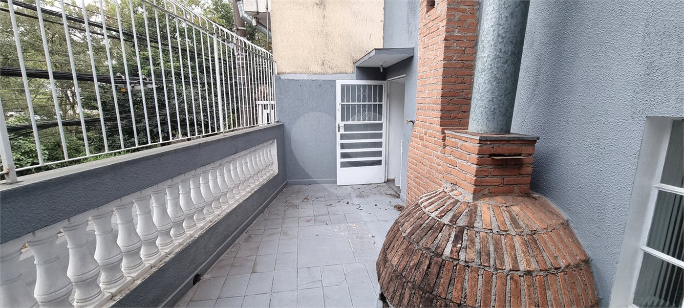 Casa à venda com 3 quartos, sendo 1 suíte,  em Jardim Rosa Maria, São Paulo, SP