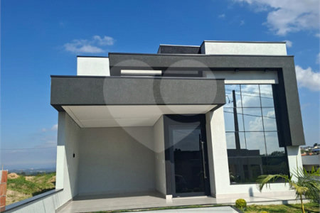 Indaiatuba - Casa condomínio Park Vista Real - Valor do imóvel R$ 1.290.000,00 - Casa com uma suíte - Dois quartos - Sala de estar e Jantar integradas - Lavabo completo - Cozinha com gourmet integrada - Despensa - Lavandeira - Garagem para 3 carros, sendo 1 vaga coberta